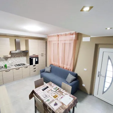 Paoletti, Confortevole Nel Cuore Di Casa vacanze *