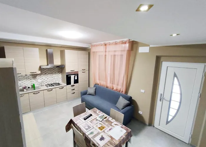 Paoletti, Confortevole Nel Cuore Di Casa vacanze *